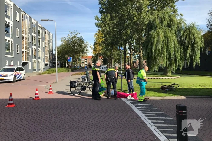 Fietser gewond na aanrijding met auto