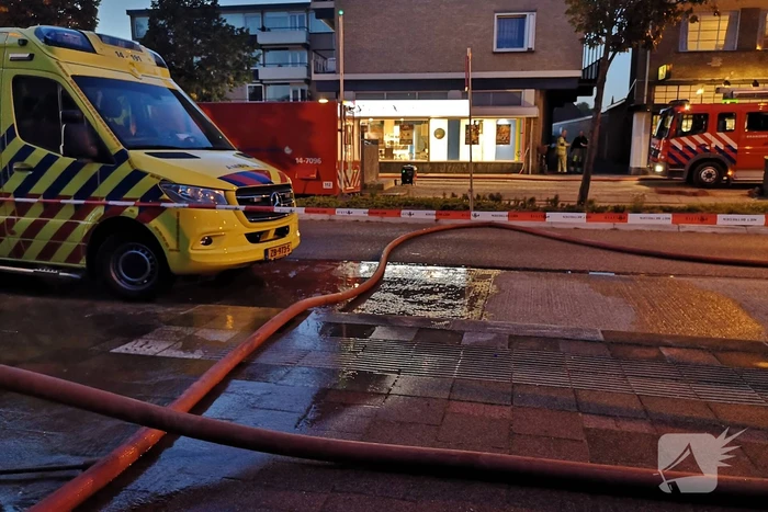 Grote brand in restaurant PepiÂ’s
