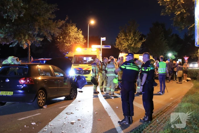 Meerdere gewonden bij aanrijding met drie auto's
