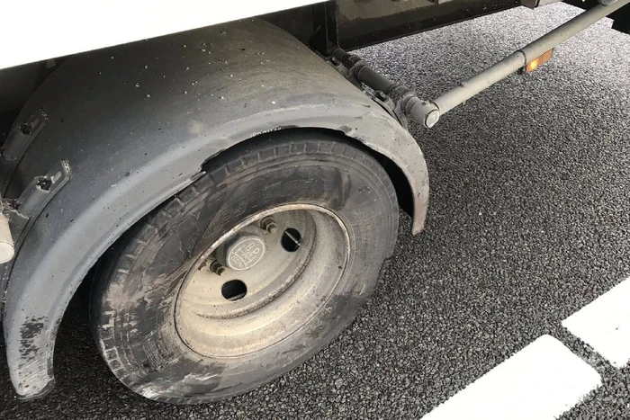 Flinke schade na uitwijkmanoeuvre