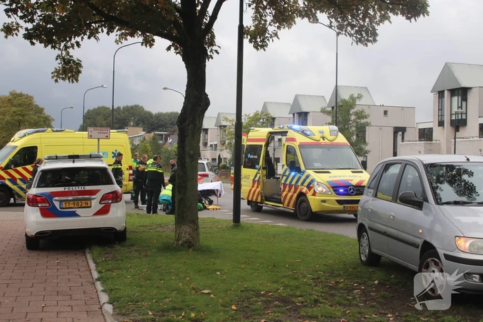 Fietsster ernstig gewond in Brinkhorst