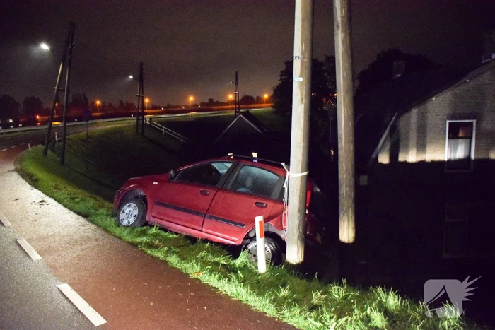 Opnieuw ongeval op dijk ondanks waarschuwingsborden