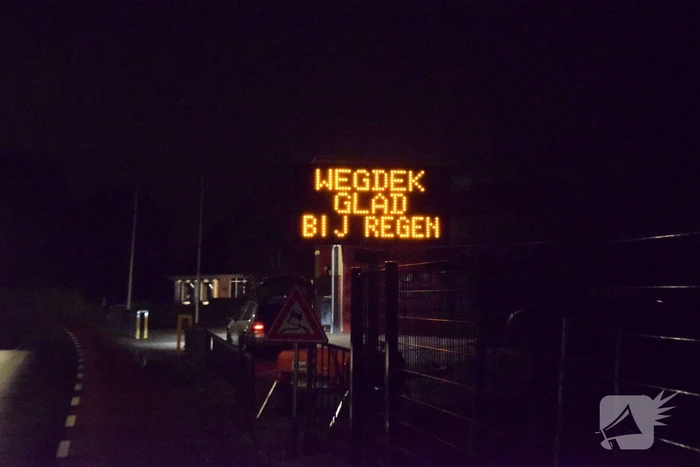 Opnieuw ongeval op dijk ondanks waarschuwingsborden