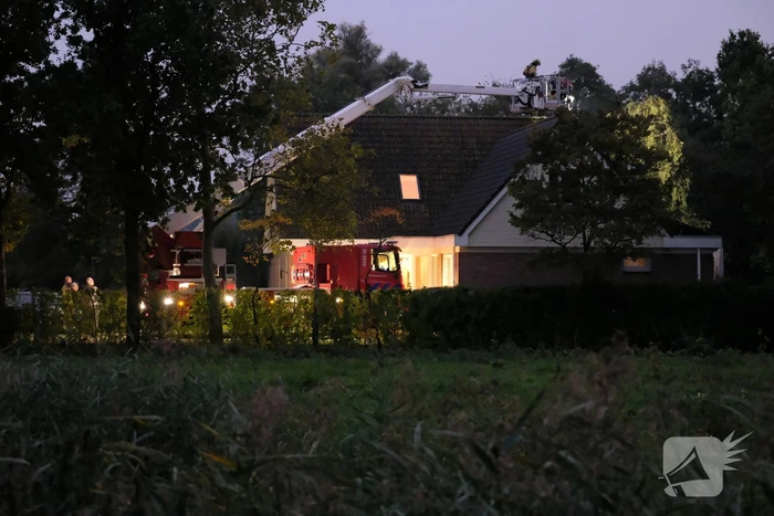 Brandweer druk met schoorsteenbrand