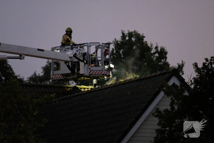 Brandweer druk met schoorsteenbrand