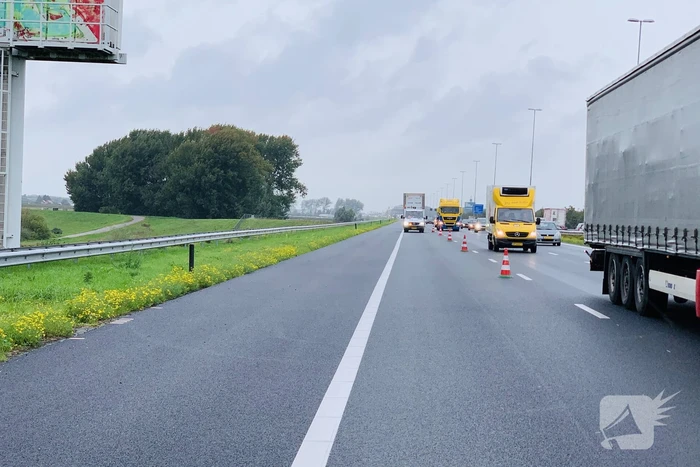 Lange files na klapband vrachtwagen