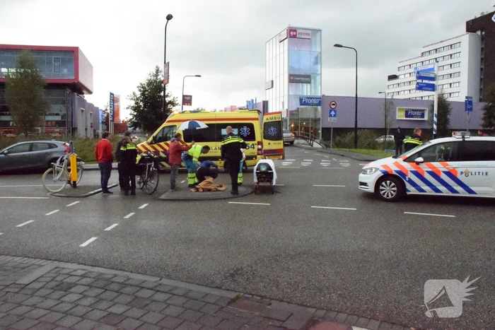 Fietser gewond na aanrijding met auto