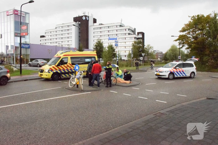 Fietser gewond na aanrijding met auto
