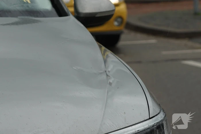 Fietser gewond na aanrijding met auto
