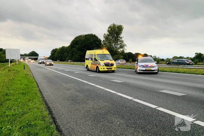 Drie voertuigen betrokken bij kop-staart botsing