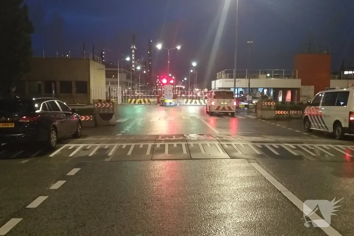 Brand bij raffinaderij Esso ExxonMobil in Botlek