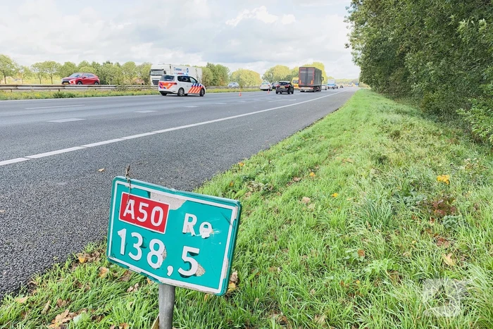 Kettingbotsing met vier auto's zorgt voor file