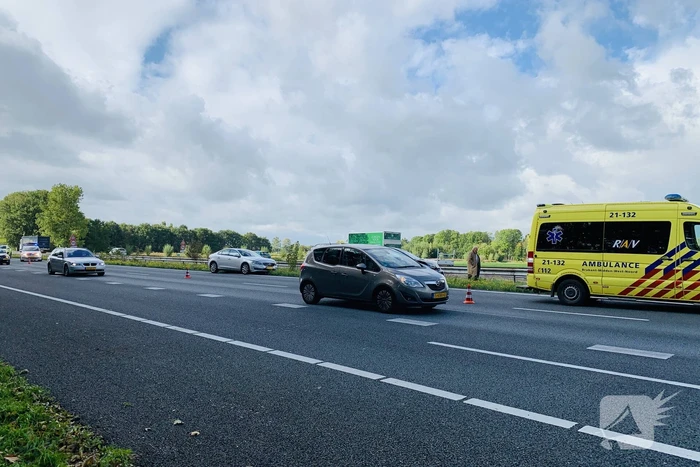 Kettingbotsing met vier auto's zorgt voor file