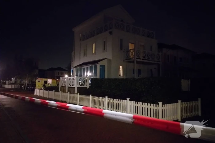 Dode op vakantiepark, politie doet onderzoek