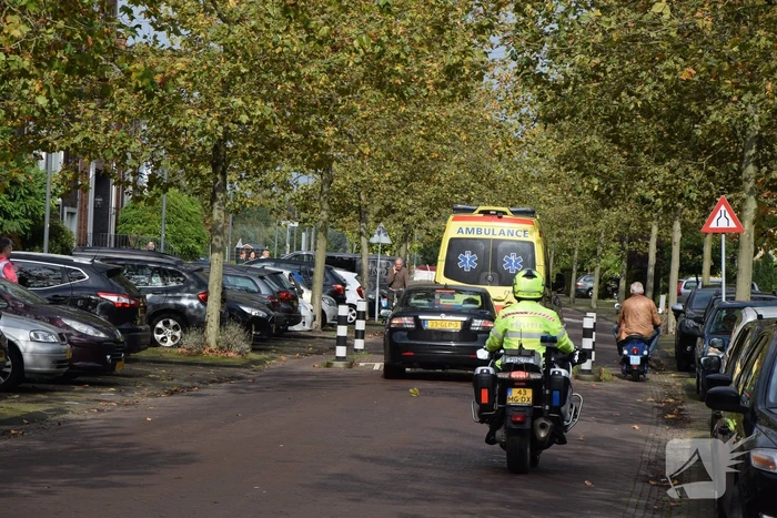 Landing traumahelikopter midden in woonwijk trok veel bekijks