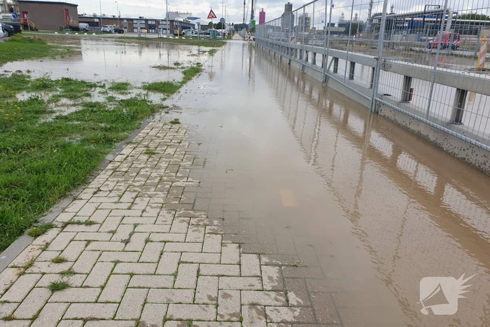 Enorm chaos bij kapot getrokken waterleiding