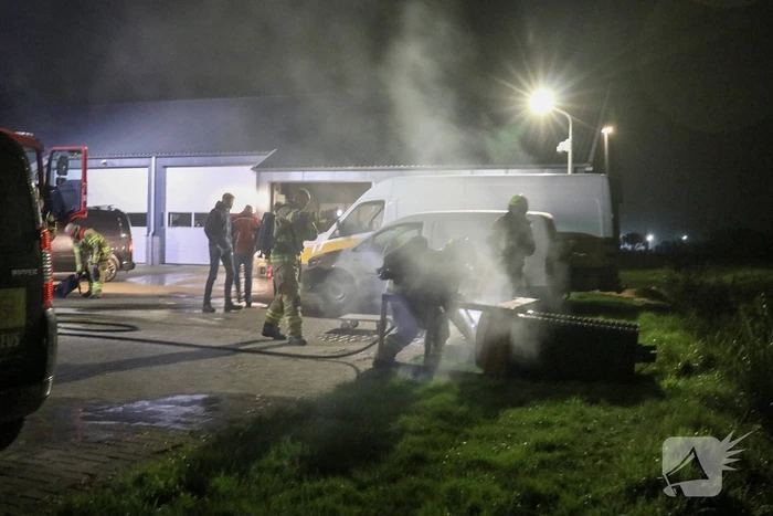 Brand bij houtbewerkingsbedrijf door broei