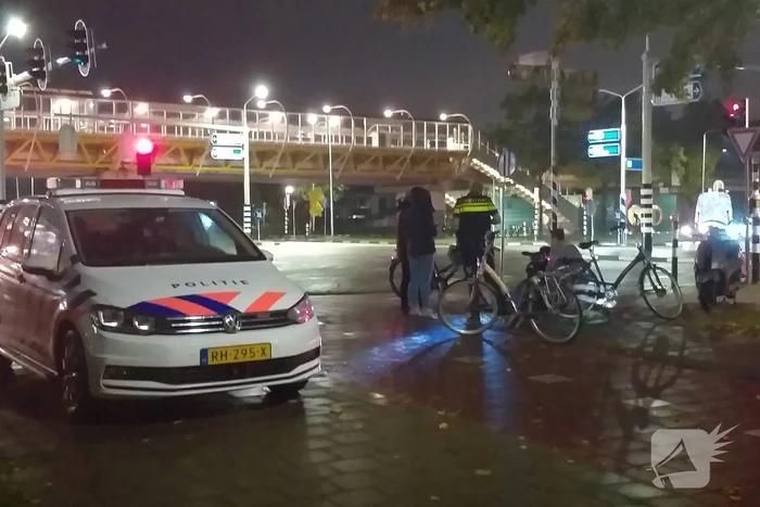 Fietser licht gewond na aanrijding met scooter