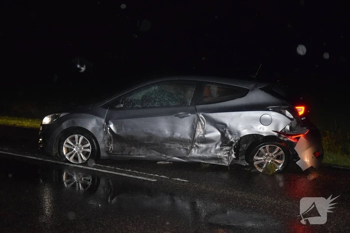 Auto in de sloot na ongeval