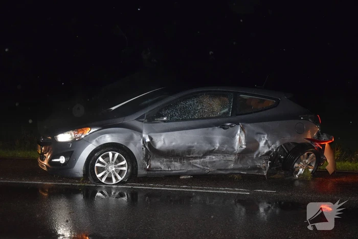 Auto in de sloot na ongeval