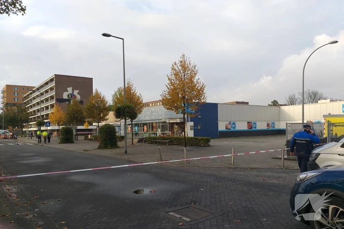 Gevel Albert Heijn weggeblazen bij plofkraak