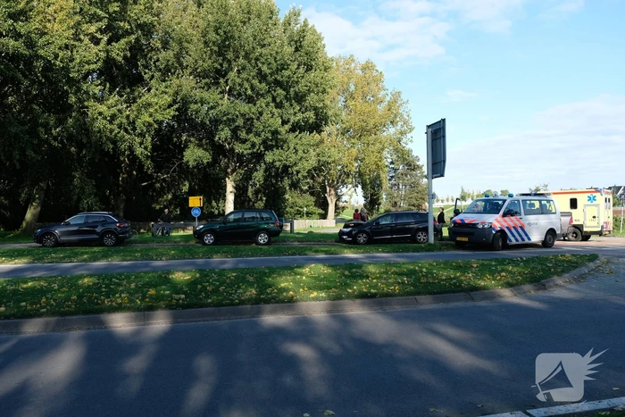 Drie voertuigen betrokken bij kop-staart botsing