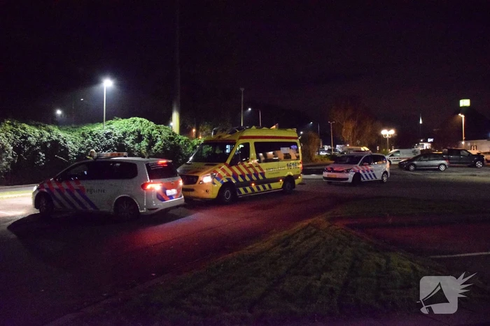 Bestuurder gewond na aanrijding; dader gevlucht