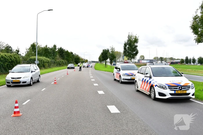 Gewonde en flinke schade na botsing