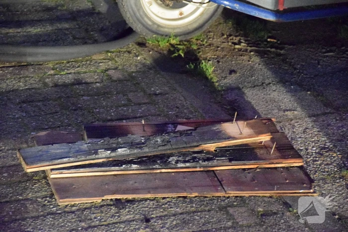 Veel schade na woningbrand