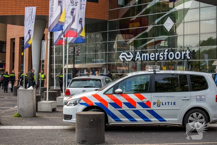 Treinverkeer Amersfoort ontregeld door verdacht pakketje