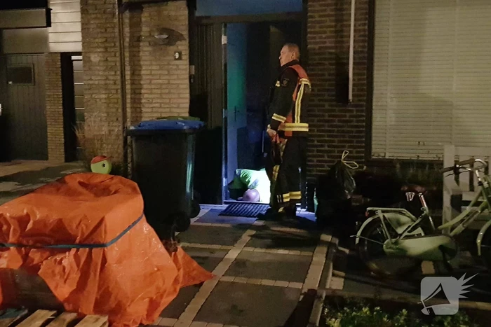 Brandweer enige tijd bezig met gaslucht