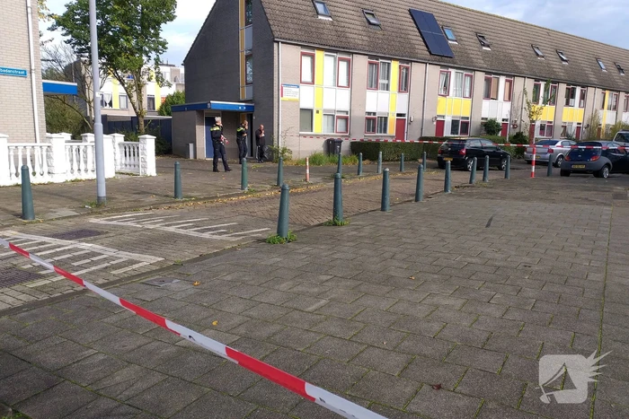Man zwaargewond bij steekpartij na woningoverval in Hoogvliet