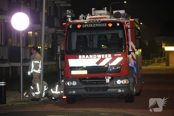 Ravage na plofkraak, winkelcentrum en 14 woningen ontruimd