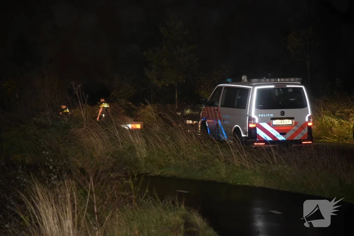 Jongeman met steek- en schotwond aangetroffen op parkeerplaats