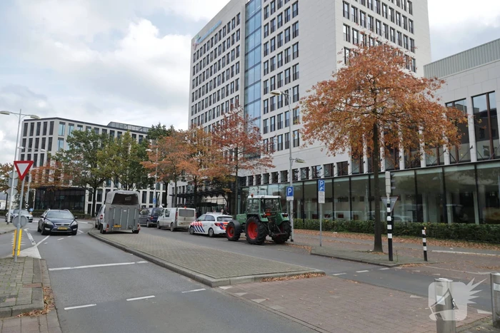 Ingang Friesland Campina door boeren geblokkeerd