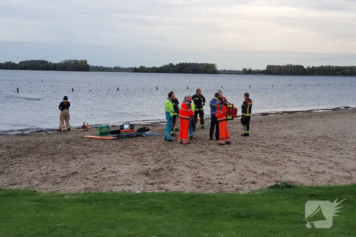 Grote zoekactie in Zevenhuizerplas naar vermiste snorkelaar