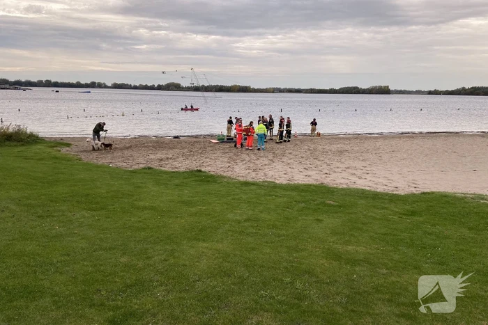 Grote zoekactie in Zevenhuizerplas naar vermiste snorkelaar