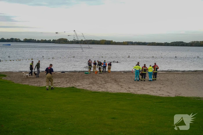 Grote zoekactie in Zevenhuizerplas naar vermiste snorkelaar