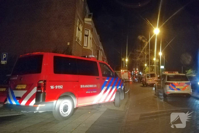 Brandweer onderzoekt gaslucht in woning