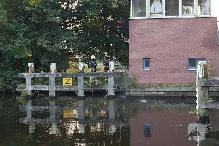 Brandweer blust aangestoken brandje in brugwachtershuisje