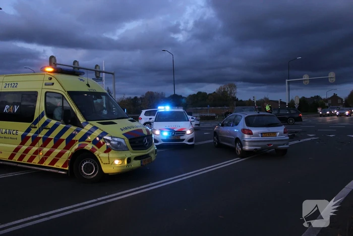 Flinke schade na botsing op kruising