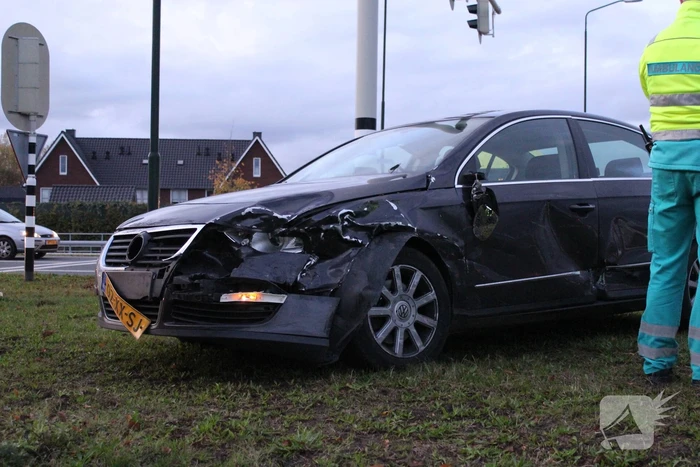 Flinke schade na botsing op kruising