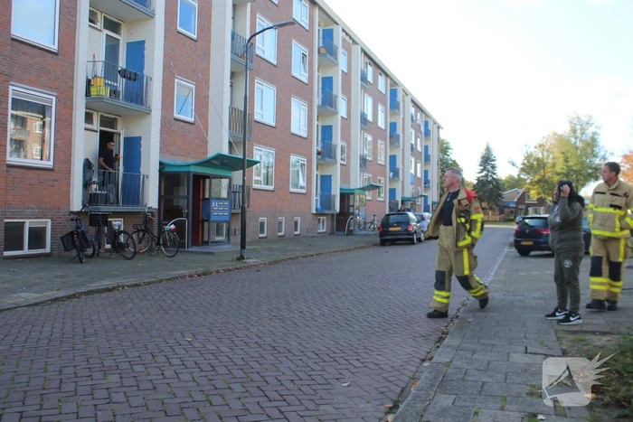 Bewoner buitengesloten van flatwoning
