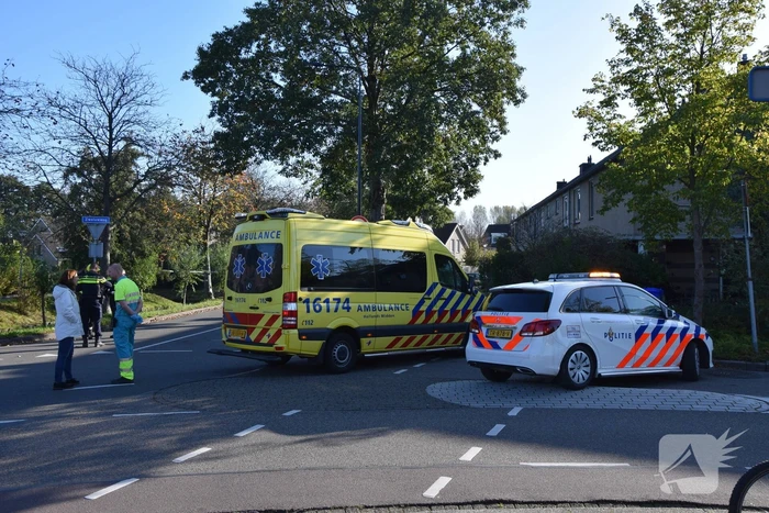 Fietser gewond bij aanrijding met personenauto