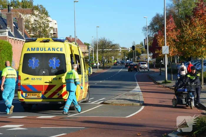 Bestuurder scootmobiel gewond na aanrijding