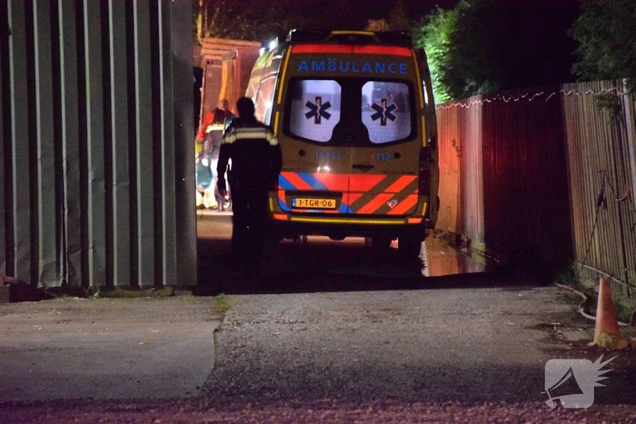 Jonge vrouw overleden bij ongeval met op hol geslagen paard in stal