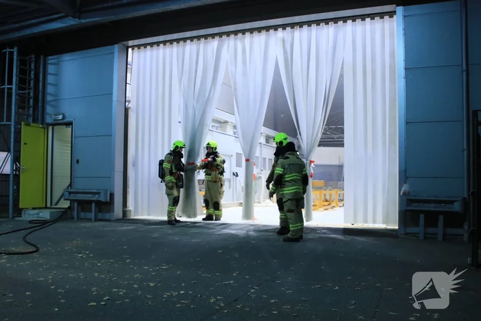 Brand in bedrijf snel onder controle