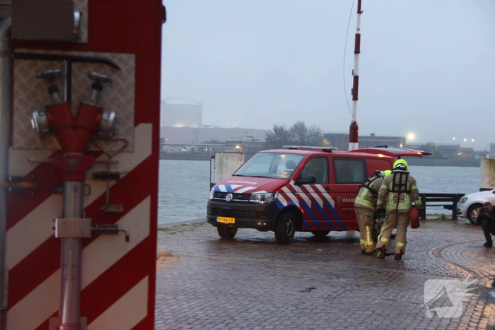Isolatie machinekamer vliegt in brand