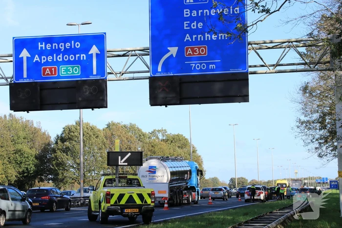Vijf auto's betrokken bij kop-staart aanrijding