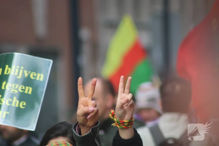 Acht aanhoudingen bij demonstratie van Koerden